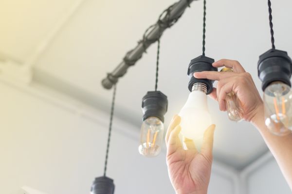 Light Bulb Changing Service in Mechanicsville