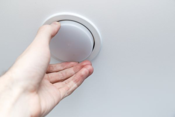 Ceiling Light Bulb Replacement in Mechanicsville