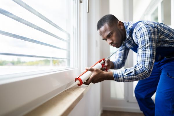 Caulk Repair in Mechanicsville